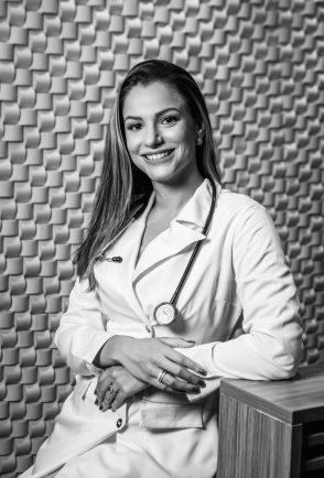 Retrato Corporativo Leticia-80 (1)